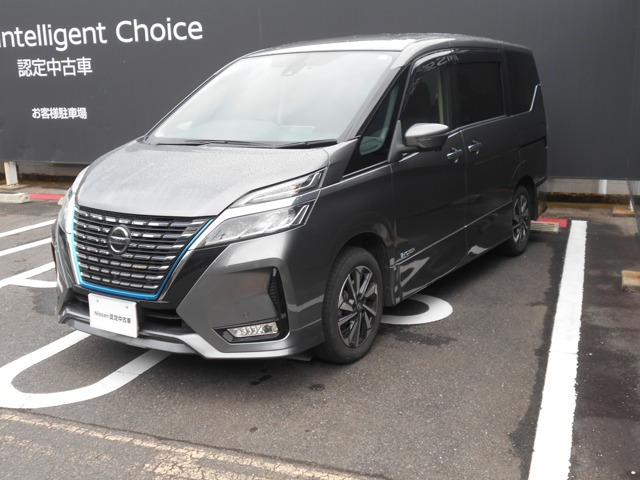 セレナ1.2 e-POWER ハイウェイスターV