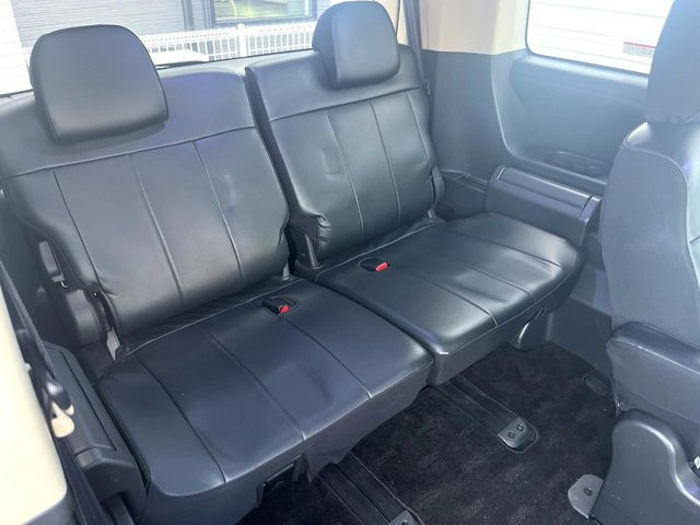 3��ڃV�[�g�͂�������ԗǍD����l�ł��������ƍ����Ē����܂��̂ŁA��l���ł̂��o���������N���N�ł��􂲉Ƒ��ŁA�C�̒m�ꂽ���ԂŁA�h���C�u�ɍs���̂��y���݂ł��ˁ�