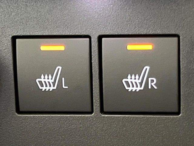 【シートヒーター】寒い日に重宝するシートヒーター!エアコンより早く温まってくれるので寒がりの人も安心ですね♪エアコンの温風は乾燥するから苦手、という方にもをおすすめです。