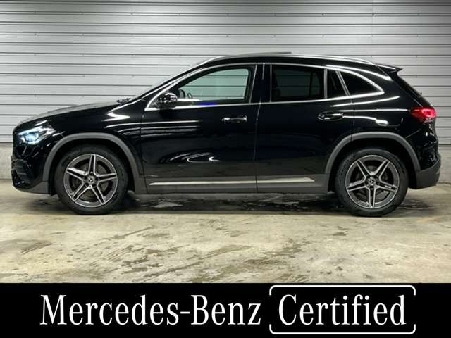 GLAクラスGLA200d 4マチック AMGラインパッケージ 4WD