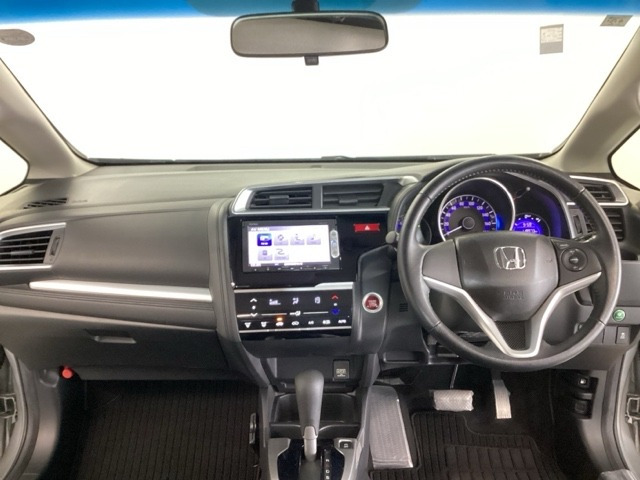 フィット1.5 15X Lパッケージ