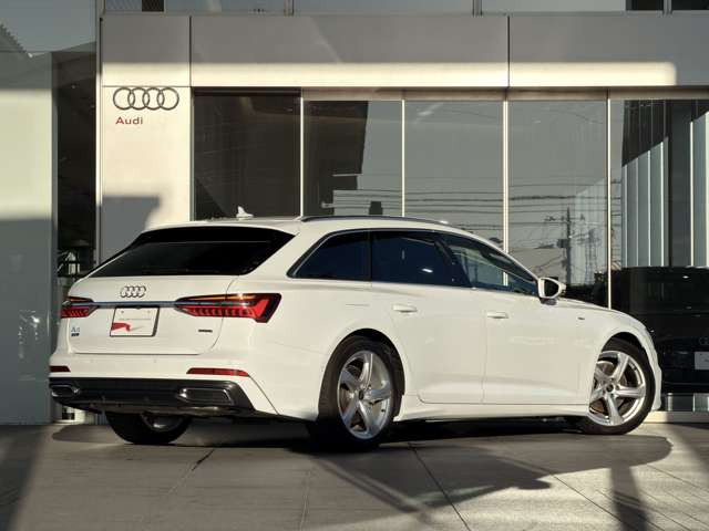 A6アバント45 TFSI クワトロ Sライン 4WD
