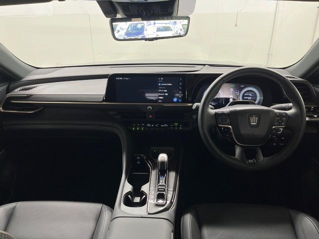 クラウンスポーツ2.5 Z E-Four 4WD