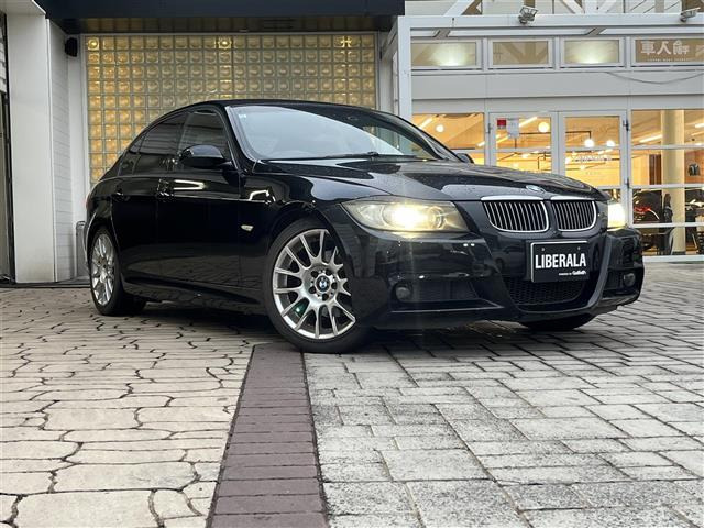 3シリーズセダン323i Mスポーツ