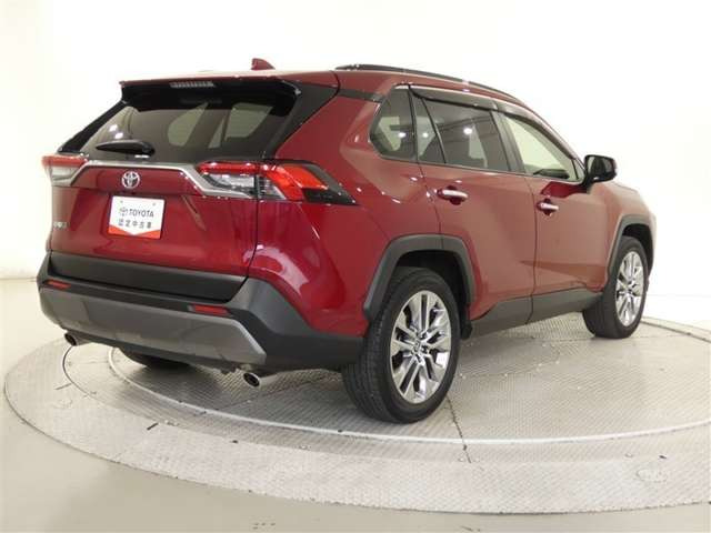 RAV4