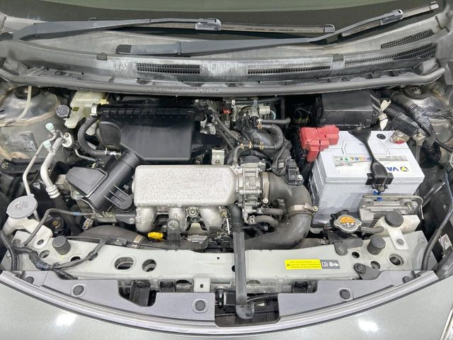 親切・丁寧な専門メカニックスタッフが応対!・車検・点検整備・事故等の修理などアフターサービスも安心。お車のカスタマイズもネクステージのサービススタッフまでご相談ください!
