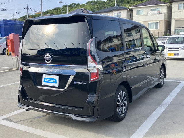 セレナ1.2 e-POWER XV エアロ
