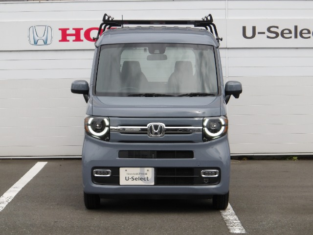 N-VANファン ターボ 4WD