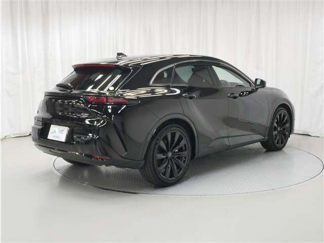 クラウンスポーツ2.5 Z E-Four 4WD