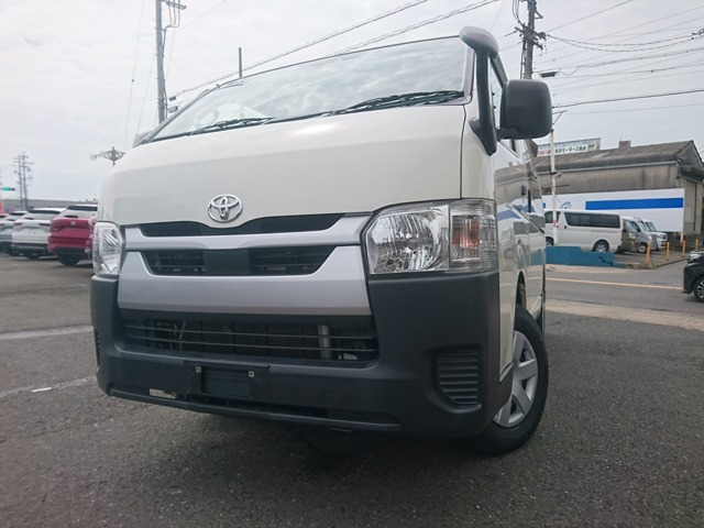 ハイエースバン2.8 DX ロング ディーゼル 4WD
