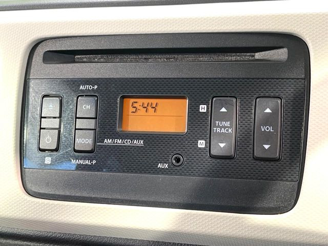 お好きな音楽を車内でお楽しみいただけます♪スピーカー交換・ウーハー追加などの音質向上や、最新ナビ・後席モニター等の取り付けも是非ご相談ください!
