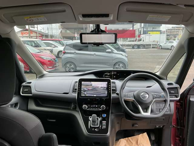 セレナ1.2 e-POWER ハイウェイスターV