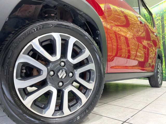 【純正15インチアルミホイール】外観にマッチした純正アルミホイールを装着しております。各種社外アルミホイールや、スタッドレスタイヤも取扱いしております。是非ご相談ください♪