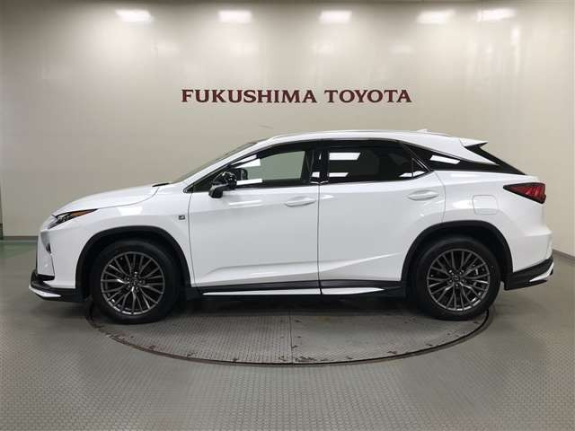 RX200t Fスポーツ 4WD
