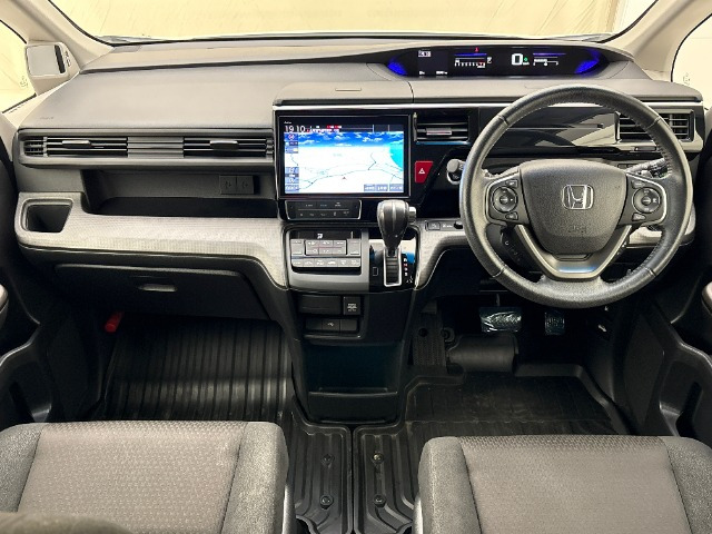 ステップワゴン1.5 スパーダ ホンダ センシング 4WD
