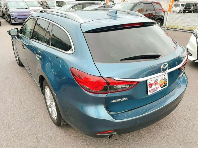 当店では軽自動車から普通車まで幅広くオールメーカーの車種・色・グレードを豊富に揃えております。