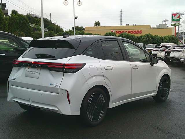 ノートオーラ1.2 G FOUR 4WD