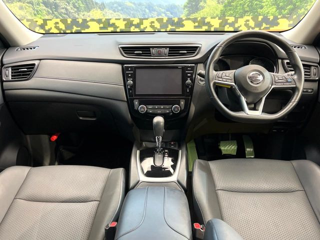エクストレイル2.0 20Xi