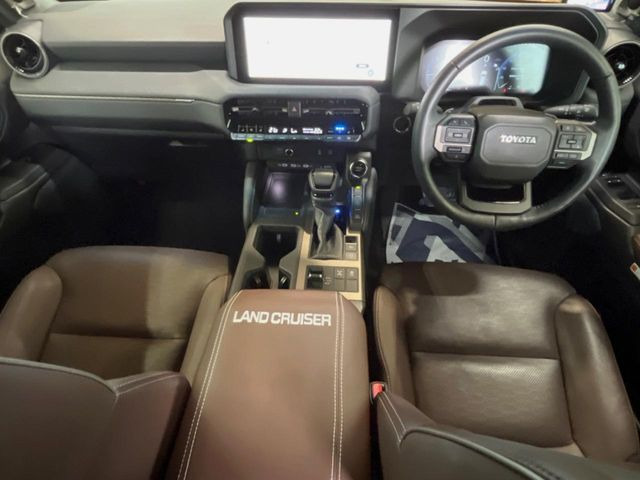 ランドクルーザー2502.8 VX ファースト エディション ディーゼル 4WD