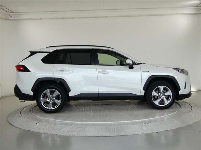 RAV42.5 ハイブリッド X