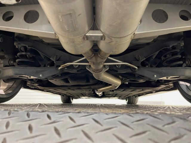 下回りがきれいなうちに、防錆加工の施工がオススメ。降雪地域はもちろん、沿岸部にお住いの方や、趣味でマリン・ウィンタースポーツをされる方にご好評いただいております。