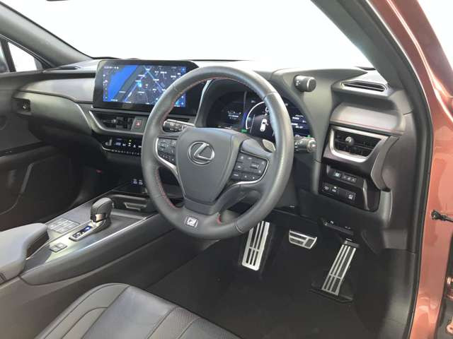 UX300h Fスポーツ