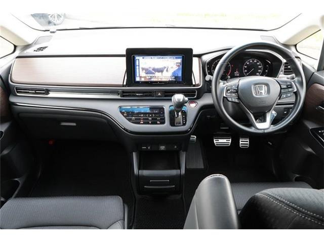 オデッセイ2.4 アブソルート EX 4WD