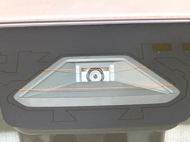 【スズキ セーフティサポート】走行中に前方の車両等を認識し、衝突しそうな時は警報とブレーキで衝突回避と被害軽減をアシスト。より安全にドライブをお楽しみいただけます。