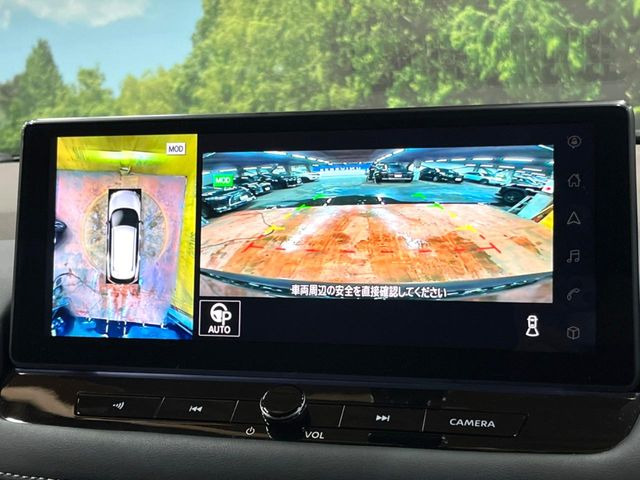 【アラウンドビューモニター】専用のカメラにより、上から見下ろしたような視点で360度クルマの周囲を確認することができます☆死角部分も確認しやすく、狭い場所での切り返しや駐車もスムーズに行えます。