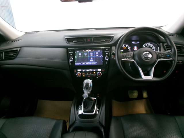 エクストレイル2.0 20Xi ハイブリッド