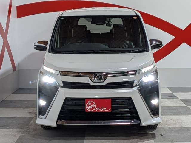 ヴォクシー2.0 ZS 煌II 4WD