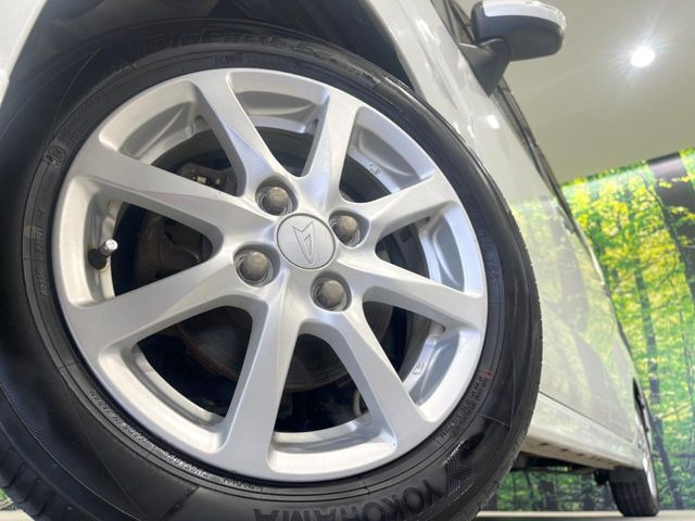 �y����14�C���`�A���~�z�C�[���z�O�ςɃ}�b�`���������A���~�z�C�[���𑕒����Ă���܂��B�e��ЊO�A���~�z�C�[����A�X�^�b�h���X�^�C�����戵�����Ă���܂��B���񂲑��k����������
