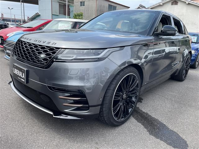 レンジローバーヴェラールファースト エディション 4WD