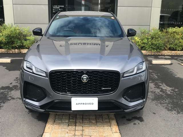 FペイスRダイナミック HSE 2.0L P400e 4WD