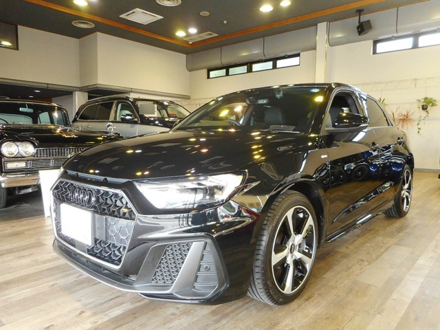 A1スポーツバック25 TFSI Sライン