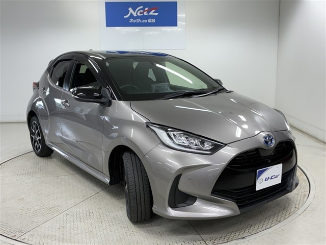 ヤリス1.5 ハイブリッド Z E-Four 4WD