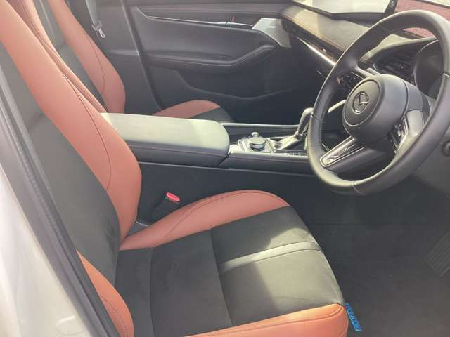 MAZDA3ファストバック2.0 20S レトロスポーツエディション