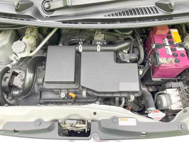 親切・丁寧な専門メカニックスタッフが応対!・車検・点検整備・事故等の修理などアフターサービスも安心。お車のカスタマイズもネクステージのサービススタッフまでご相談ください!