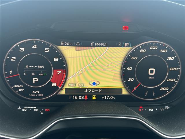 TTSクーペ2.0 TFSI クワトロ 4WD