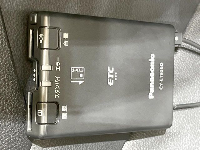 【ETC】高速道路の料金所をストレスなく通過!話題のスポットやサービスエリアに多い「スマートIC」利用時は必須のアイテムです。当店でセットアップを実施、ご納車当日からすぐにご利用いただけます!