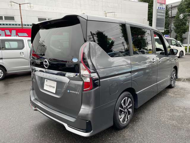セレナ1.2 e-POWER ハイウェイスターV