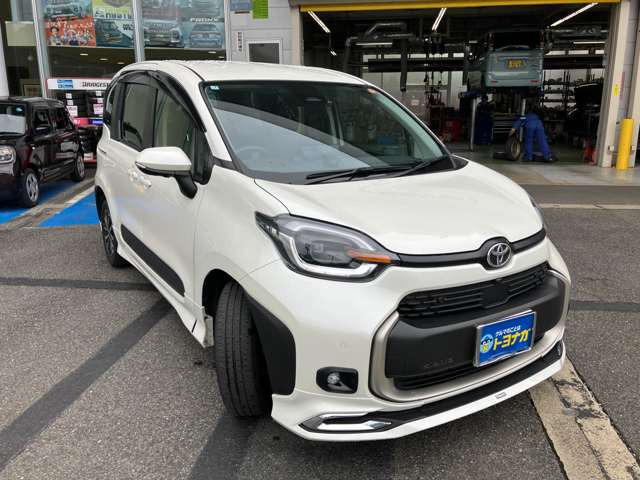 シエンタハイブリッド 1.5 Z E-Four 4WD