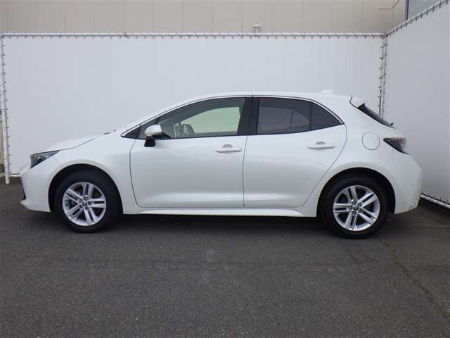 カローラスポーツ1.2 G 4WD