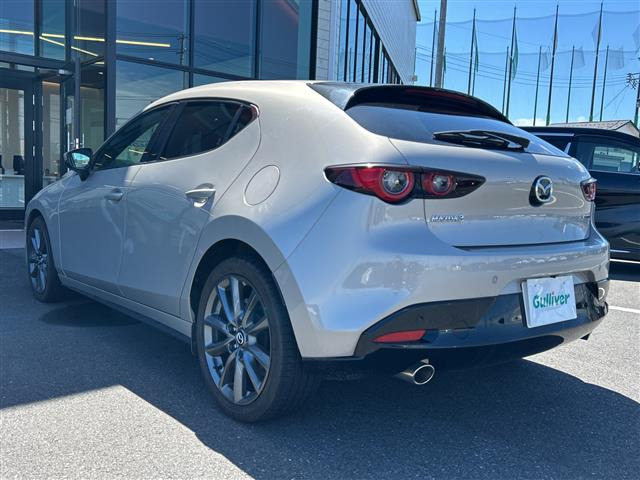 MAZDA3ファストバック2.0 20S バーガンディ セレクション