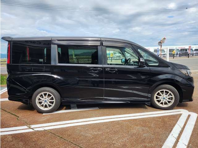 ステップワゴン1.5 スパーダ クールスピリット ホンダ センシング 4WD