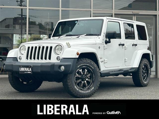 ラングラーアンリミテッド サハラ 4WD