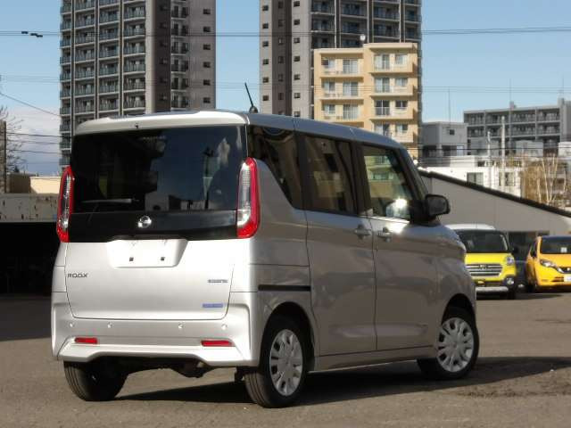 ルークスX 4WD