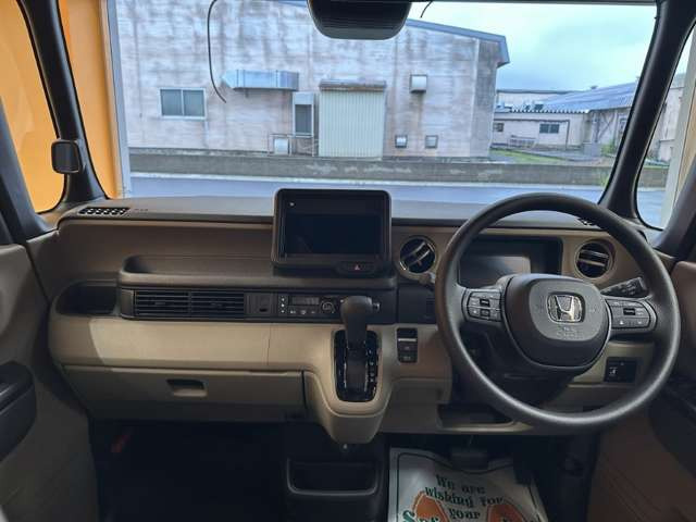 N-BOXジョイ モノトーン