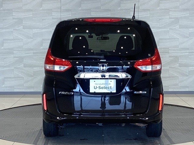 フリード1.5 ハイブリッド G ホンダセンシング 4WD
