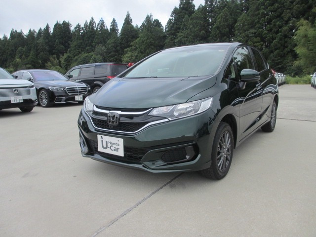 フィット1.3 13G F コンフォートエディション 4WD
